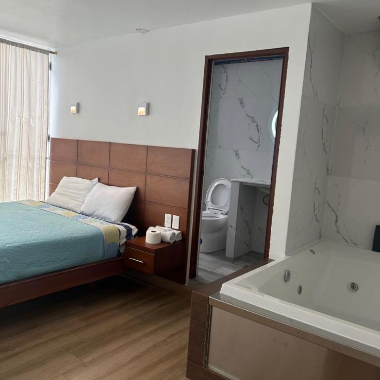 Hostal Bryana Inn Baños - Habitación Doble con bañera de hidromasaje - 1