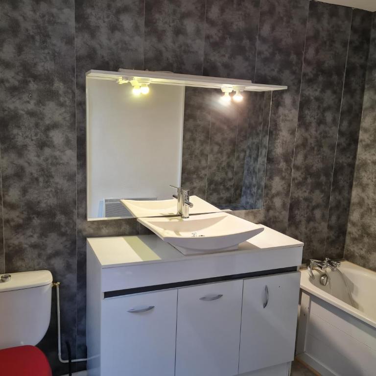 Résidence BeauSite - One-Bedroom Apartment - 6