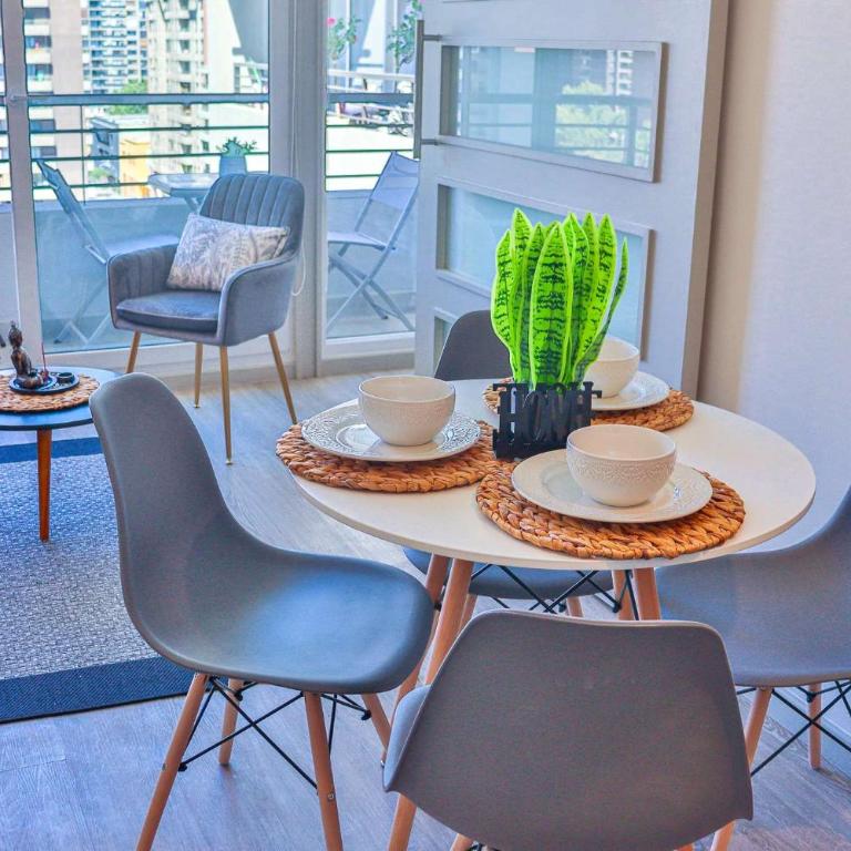 HOM I AireAcond Wifi Piscina Gym MetroSanta Isabel - Apartment - 8