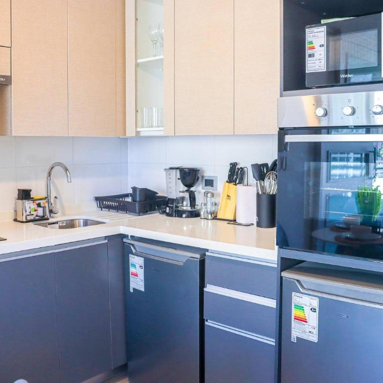 HOM I AireAcond Wifi Piscina Gym MetroSanta Isabel - Apartamento - 32