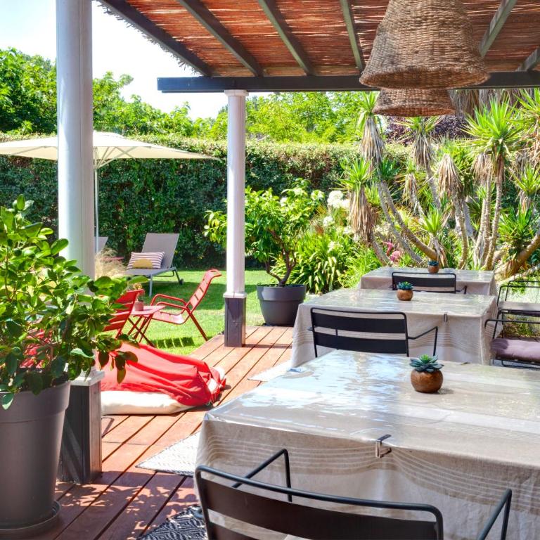 3 chambres d'hôte de charme et chambre de luxe indépendante Ô Bois Plage - Chambre Double - Vue sur Piscine - 11