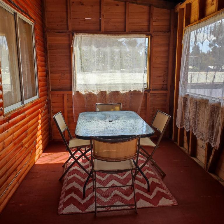 Carlos saund - Two-Bedroom Apartment - 3