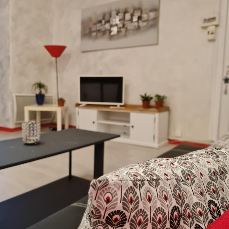 Résidence BeauSite - Two-Bedroom Apartment - 7