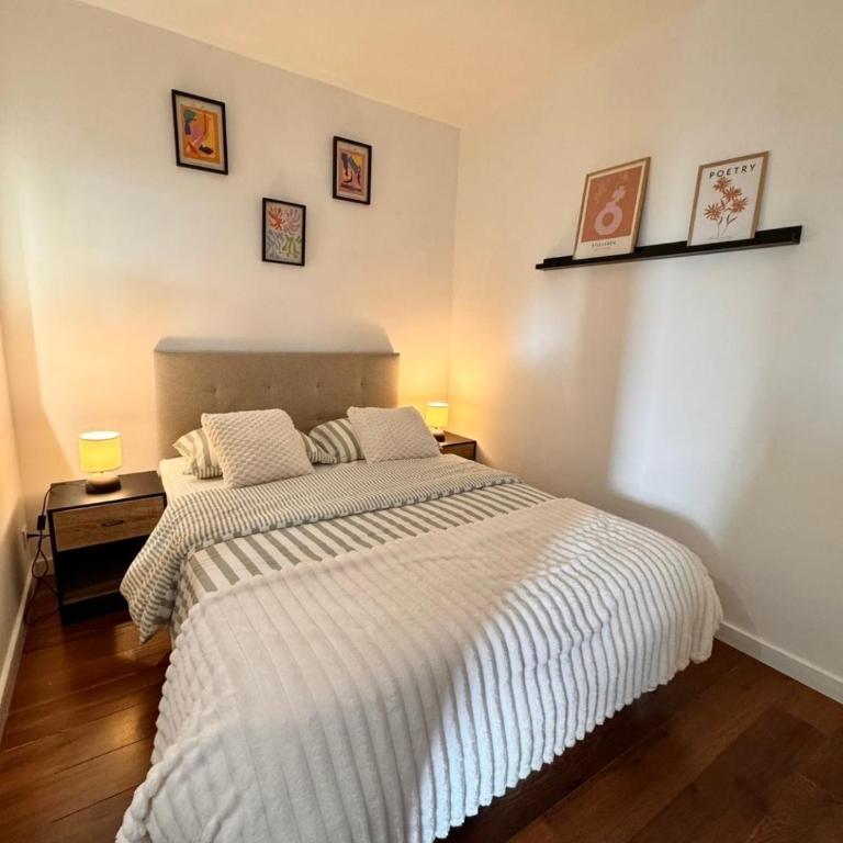 Joli appartement avec parking privé en plein centre ville - Appartement 2 Chambres - 13