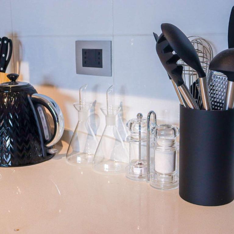 HOM I Wifi Aire Acondicionado Gym Piscina Metro - Apartment - 37