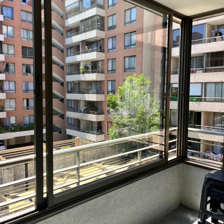 Departamento Amoblado Full Equipado - Apartamento de 2 dormitorios - 66