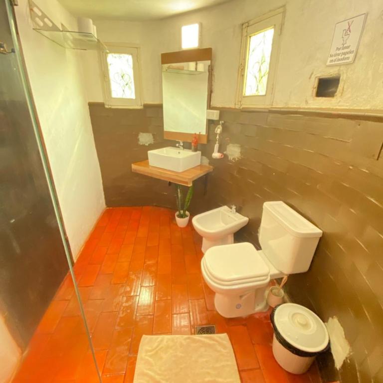 " Casa quinta "San Bernardo" Con Pileta y amplio jardín - Casa - 56