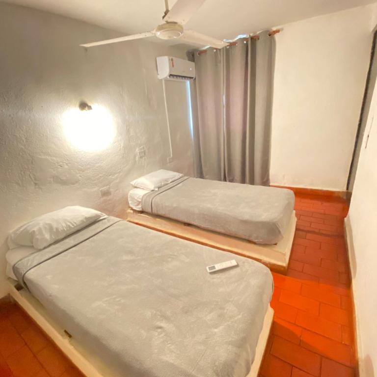 " Casa quinta "San Bernardo" Con Pileta y amplio jardín - Casa - 54