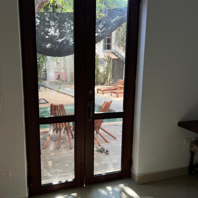 Hotelito DELI - Queen Room with Pool View - 13