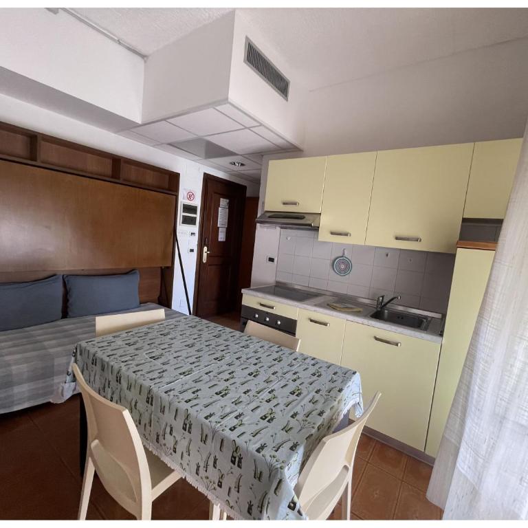 Casavacanze Internazionale - Appartamento con 1 Camera da Letto - 2