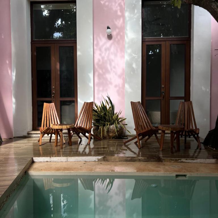 Hotelito DELI - King Room with Pool View - 1