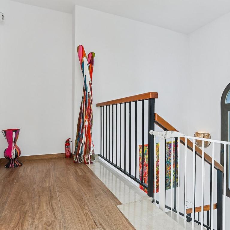 DREAM Escape - pool, tennis and ocean views! - Apartamento de 3 dormitorios - 48