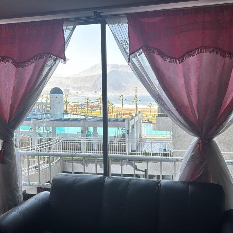 Departamento con Vista al Mar - Three-Bedroom Apartment with Balcony - 6