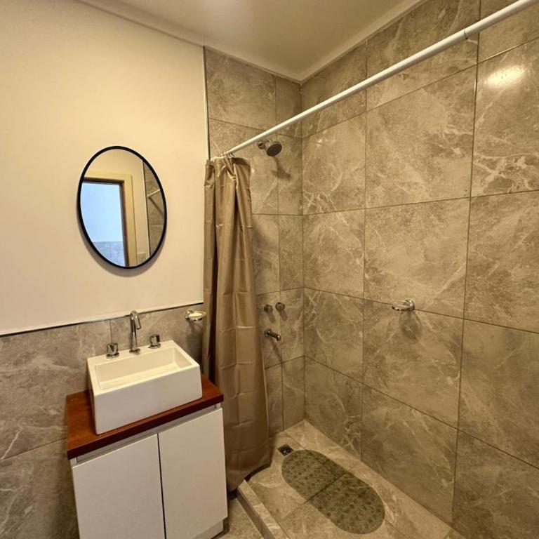 Depart a una cuadra de la playa, garaje, pileta - One-Bedroom Apartment - 3