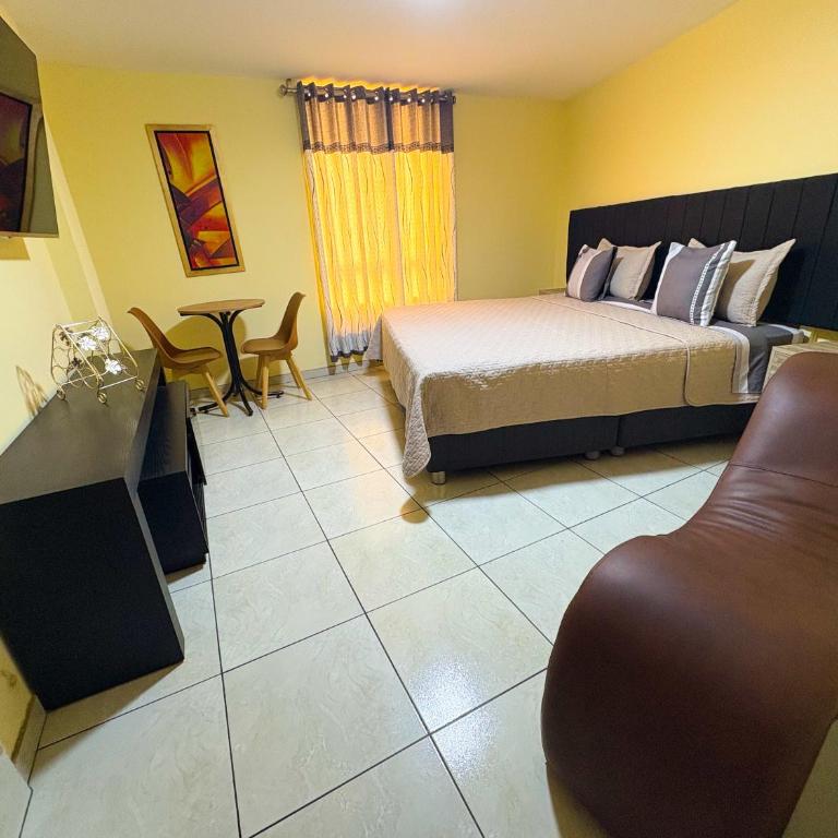Hostal Mayra Breña - Deluxe Suite - 3