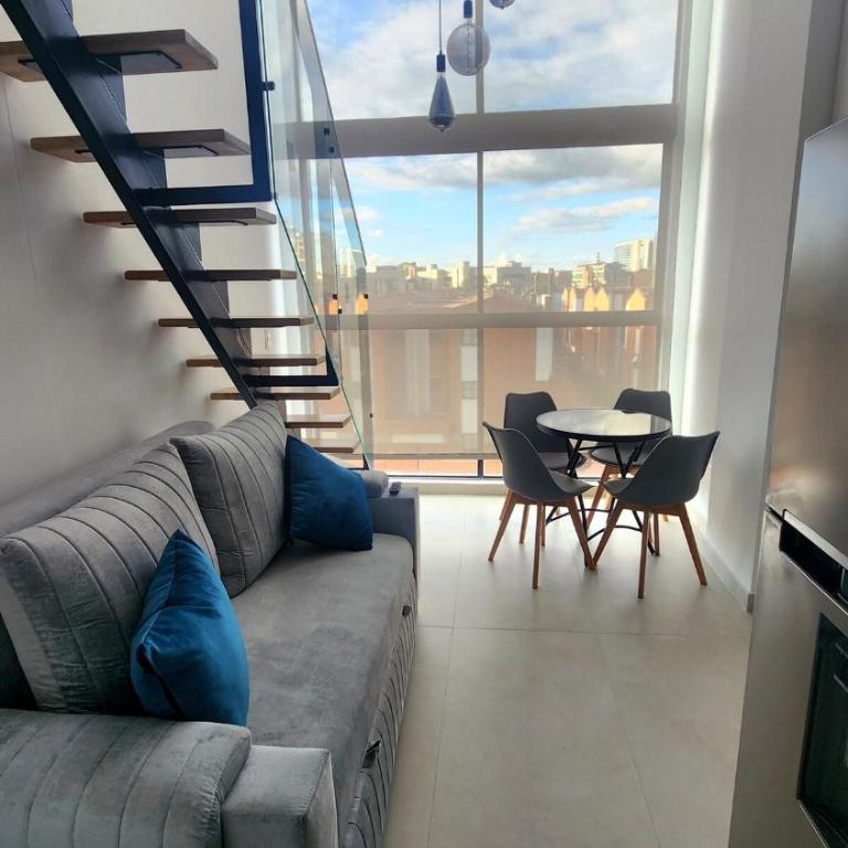 Apartaestudio tipo duplex a 1 cuadra de la embajada americana - Apartamento de 1 dormitorio - 6