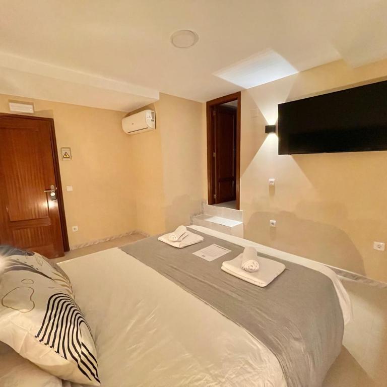 Júbilus Rooms - Habitación Doble Económica - 5