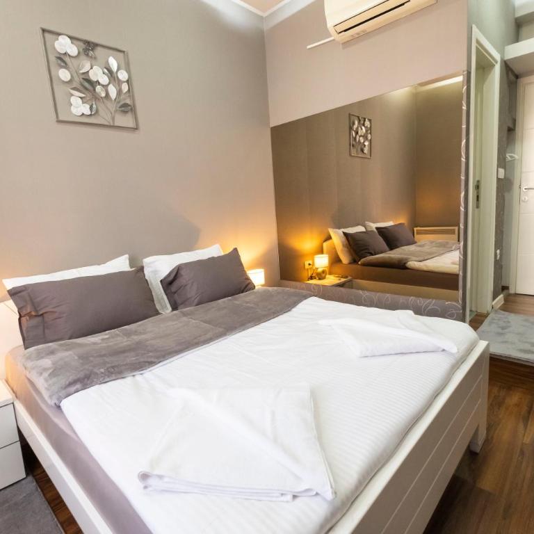 Beo City Apartmani - King Room - 5