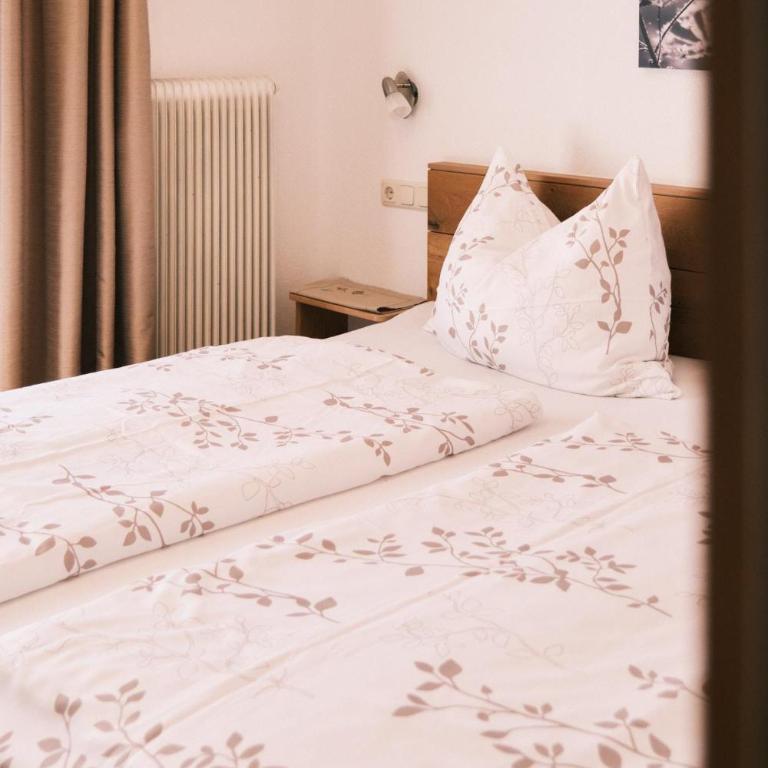 Haus Edelweiss - Apartment mit 3 Schlafzimmern und Dusche - 24