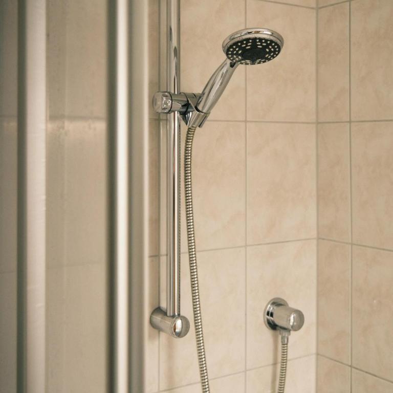 Haus Edelweiss - Apartment mit 3 Schlafzimmern und Dusche - 25