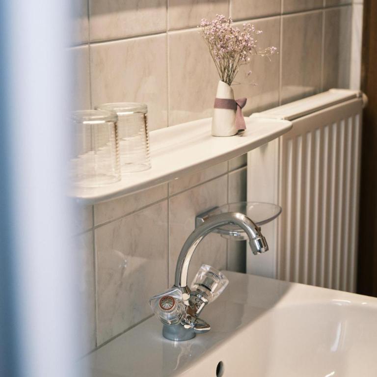 Haus Edelweiss - Apartment mit 3 Schlafzimmern und Dusche - 28