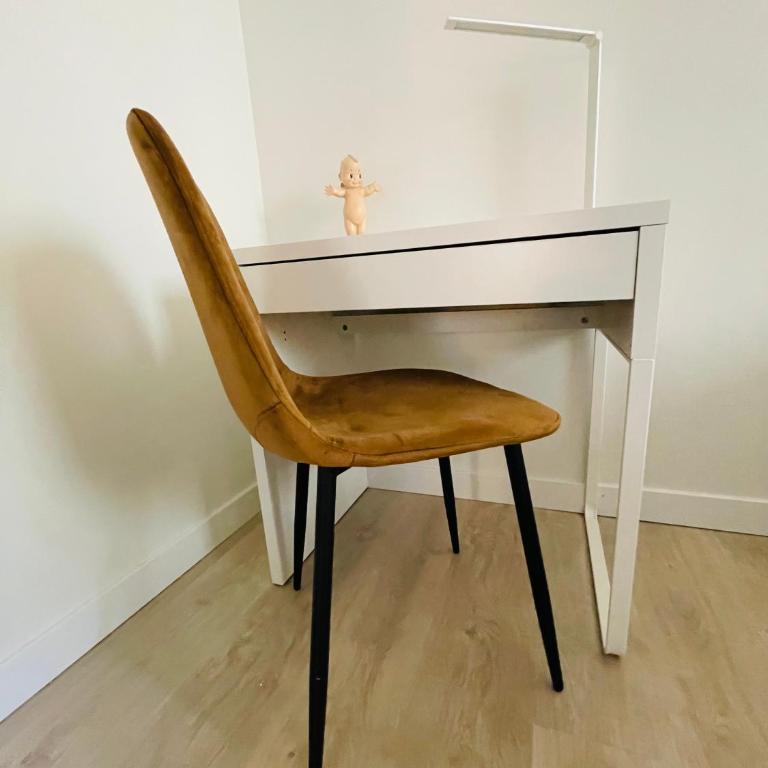 Hogar de 3 dormitorios acogedores - Three-Bedroom Apartment - 29