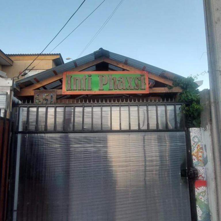 Casa IntiPhaxsi - Four-Bedroom House - 1