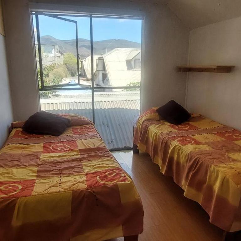 Casa IntiPhaxsi - Four-Bedroom House - 11