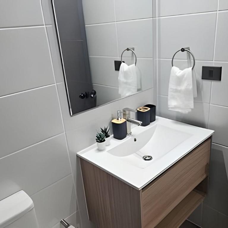 Departamento en Santiago Centro con Piscina y Lavandería - Apartment - 9
