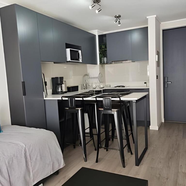 Departamento en Santiago Centro con Piscina y Lavandería - Apartment - 33