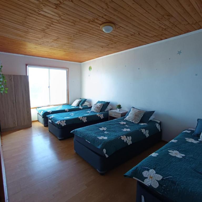 Cabaña con Piscina y Quincho en Laguna Verde - Four-Bedroom House - 12
