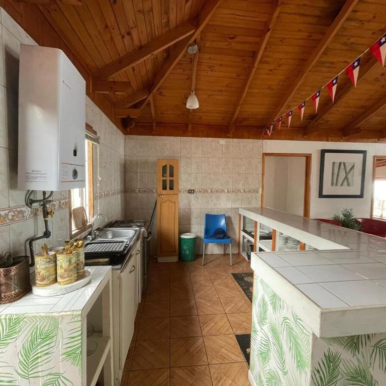 Cabaña con Piscina y Quincho en Laguna Verde - Four-Bedroom House - 16