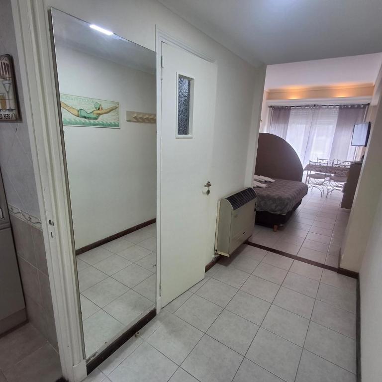 MARyMAR DEPARTAMENTO para 2 personas a 2 cuadras del mar en La Perla, MAR DEL PLATA - Apartamento - 12