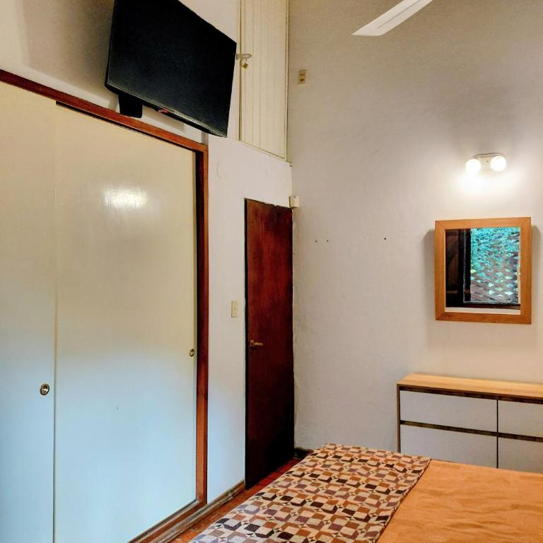 Casa en Pinamar con Jardin - Two-Bedroom House - 16