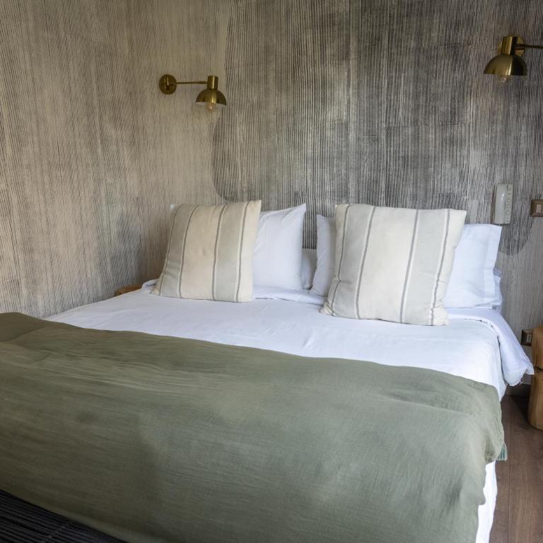Apart Hotel Dresden - Two-Bedroom Deluxe Apartment - 21