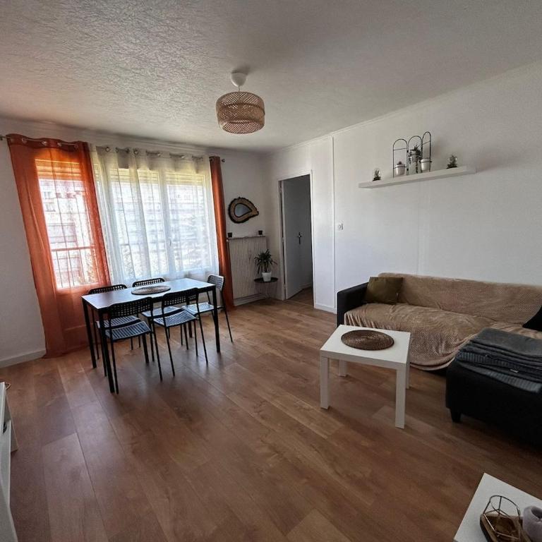 Large 3 bedroom cozy apartment - Apartamento de 3 dormitorios - 4