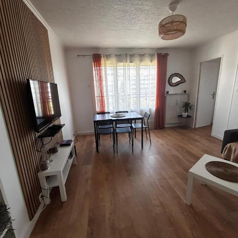 Large 3 bedroom cozy apartment - Apartamento de 3 dormitorios - 9