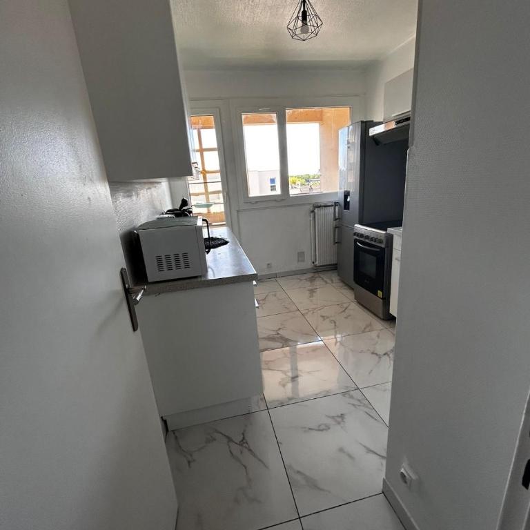 Large 3 bedroom cozy apartment - Apartamento de 3 dormitorios - 18