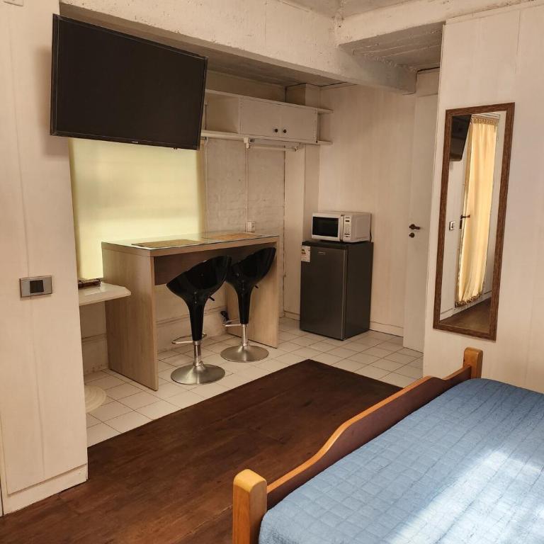 A great apartment just a short walk from the Emir - One-Bedroom Apartment - 6