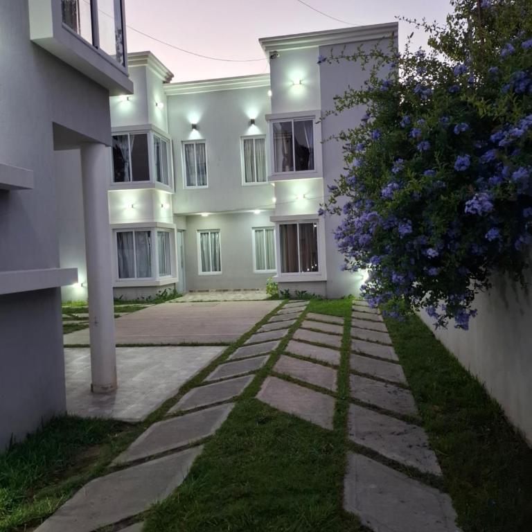 los QUISPER - Two-Bedroom Townhouse - 4