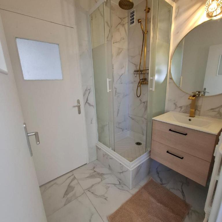 Grand 3 Bedroom Apartment Dijon - Apartment mit 3 Schlafzimmern - 3