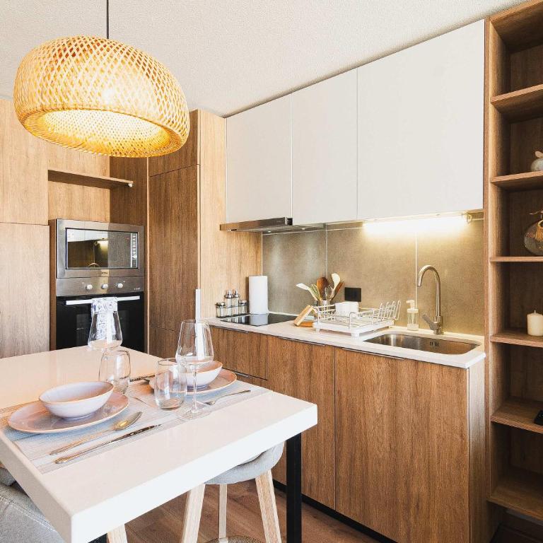 HOM l WiFi Aire Acondicionado Lavanderia - Apartment - 8