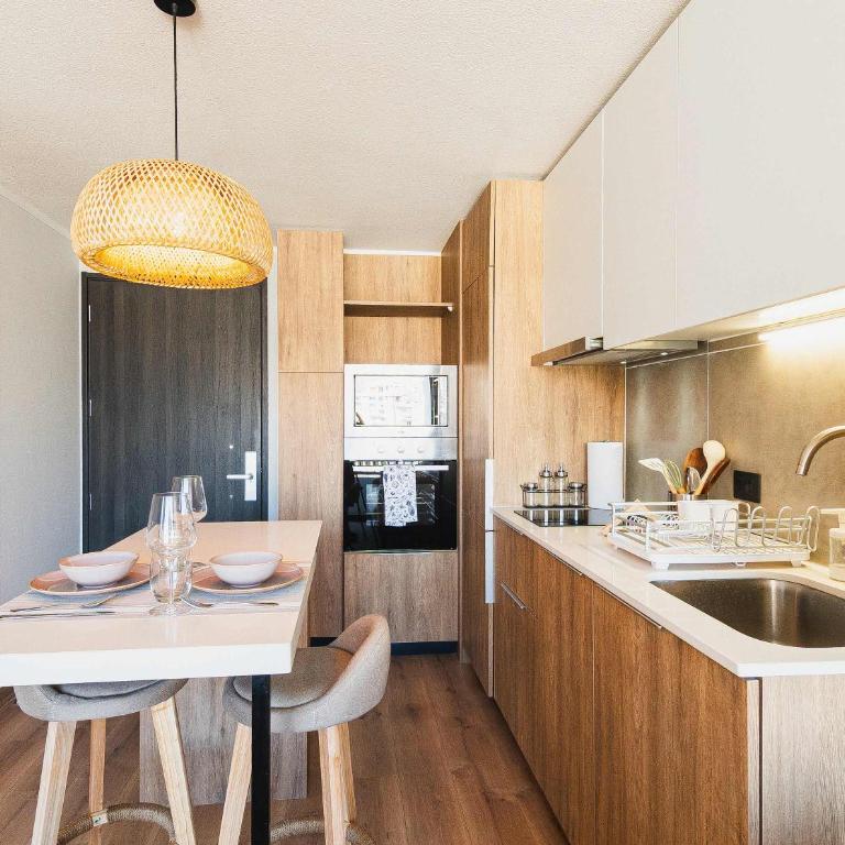 HOM l WiFi Aire Acondicionado Lavanderia - Apartment - 10