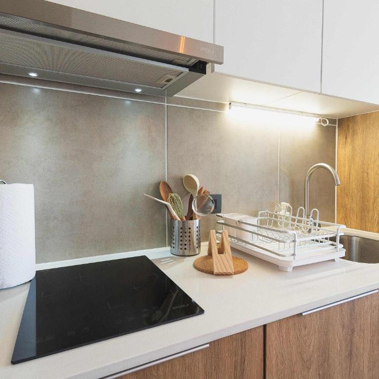 HOM l WiFi Aire Acondicionado Lavanderia - Apartment - 19