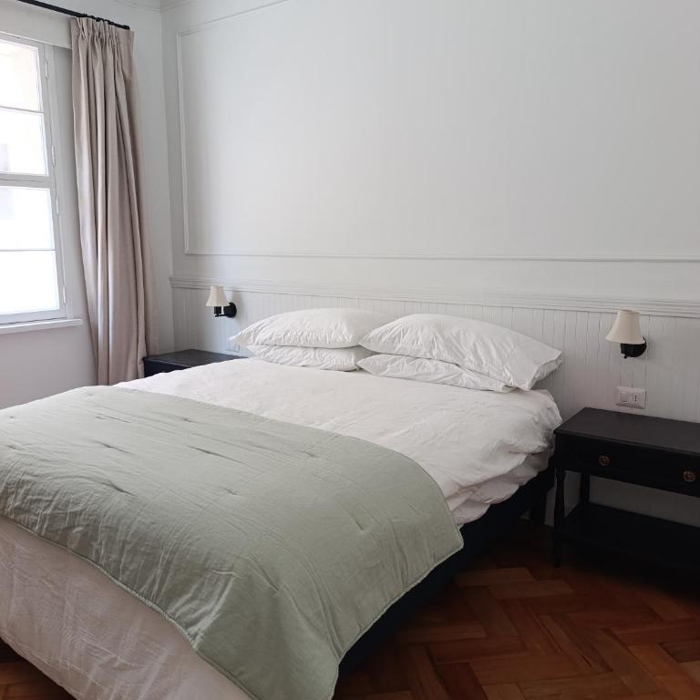 DeptoClub - Victoria Subercaseaux - Double Room with Private Bathroom - 6