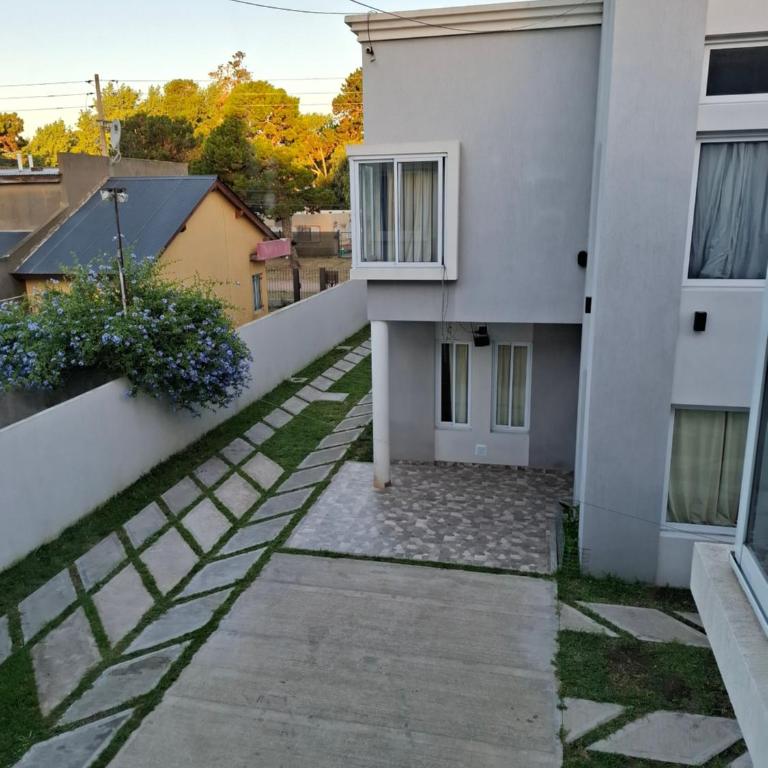 los QUISPER - Two-Bedroom Townhouse - 11