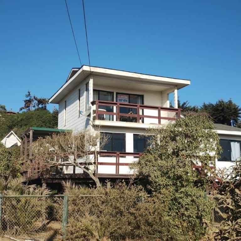 Casa playera - Four-Bedroom House - 3