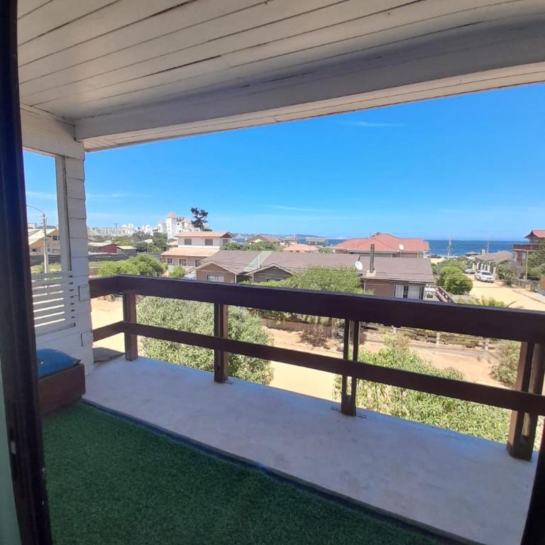 Casa playera - Four-Bedroom House - 12