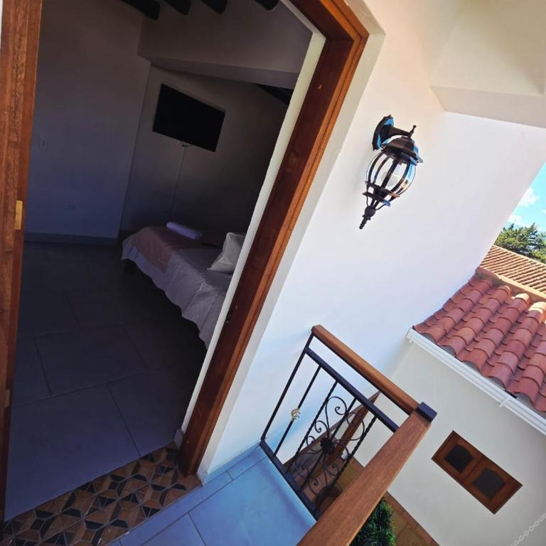 Casa Hotel La Morada - Double Room with Balcony - 11