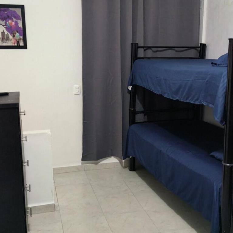 Departamento para familia o trabajo - Two-Bedroom Apartment - 6